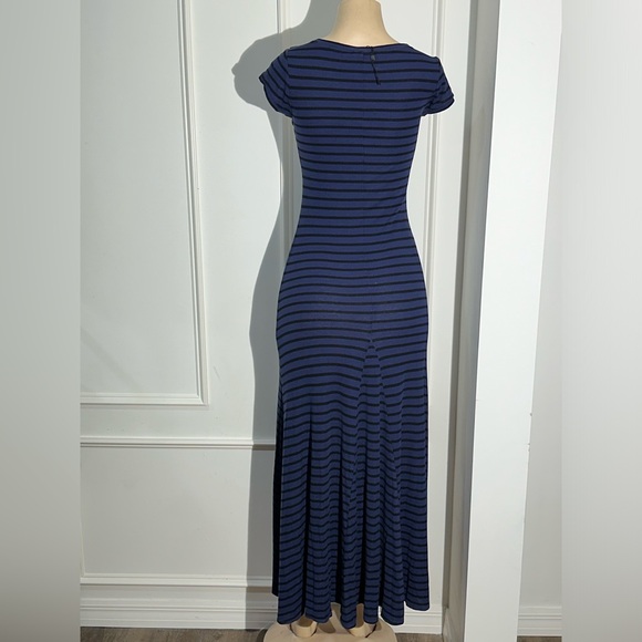 BCBGMAXAZRIA Lexie dress Size Small - Picture 3 of 4